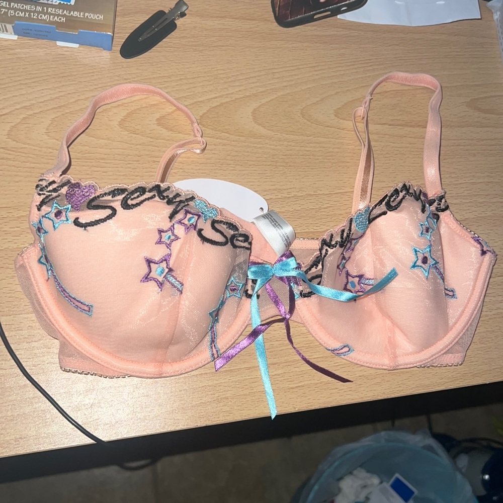 Brand new Bra size 34c